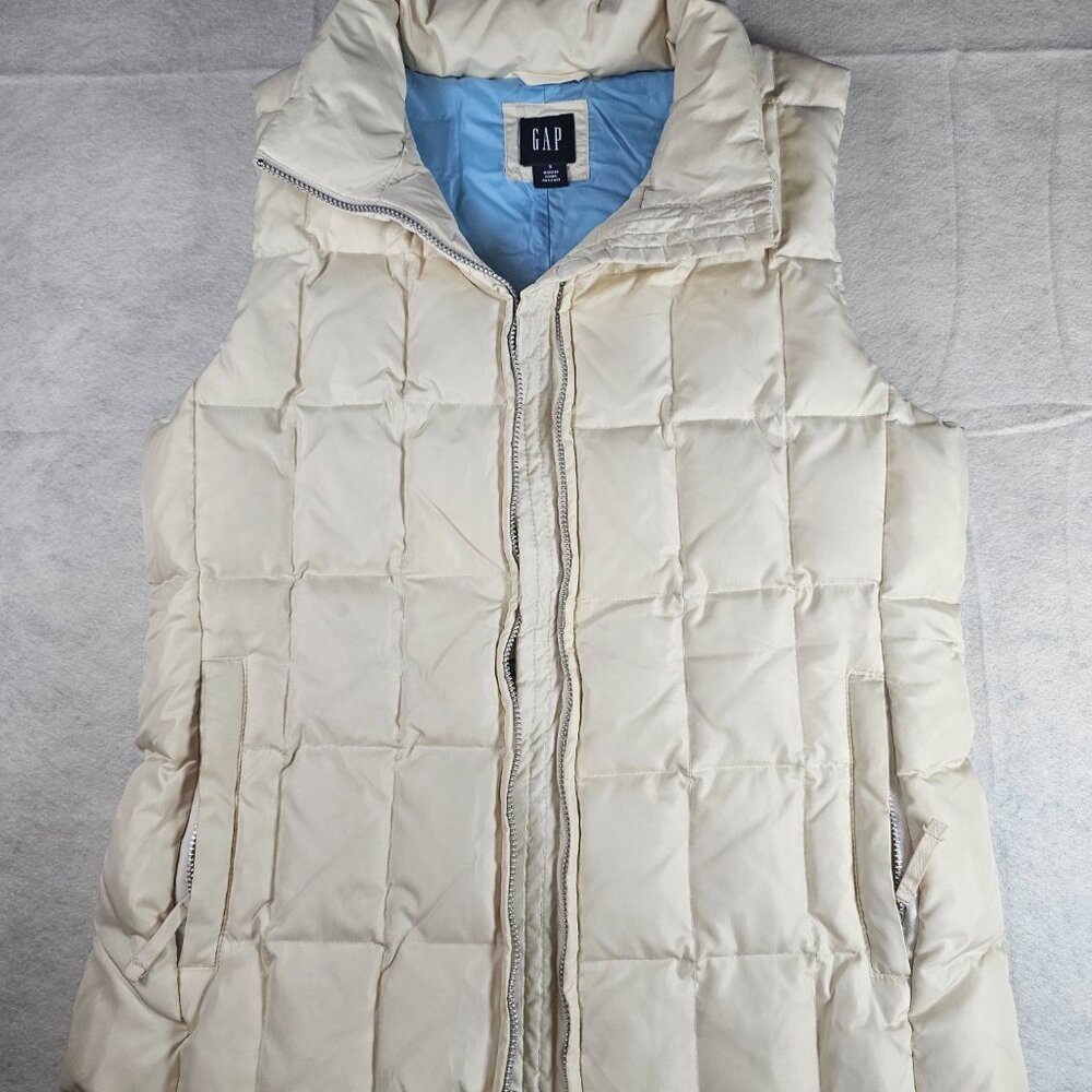 GAP Down Y2K Puffer Vest Full Zip – Lightweight Quilted Warm Winter Layer SIze M - Picture 2 of 6